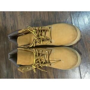 Kids Timberland Boots - Tan Size 3M - Stylish & Durable Footwear